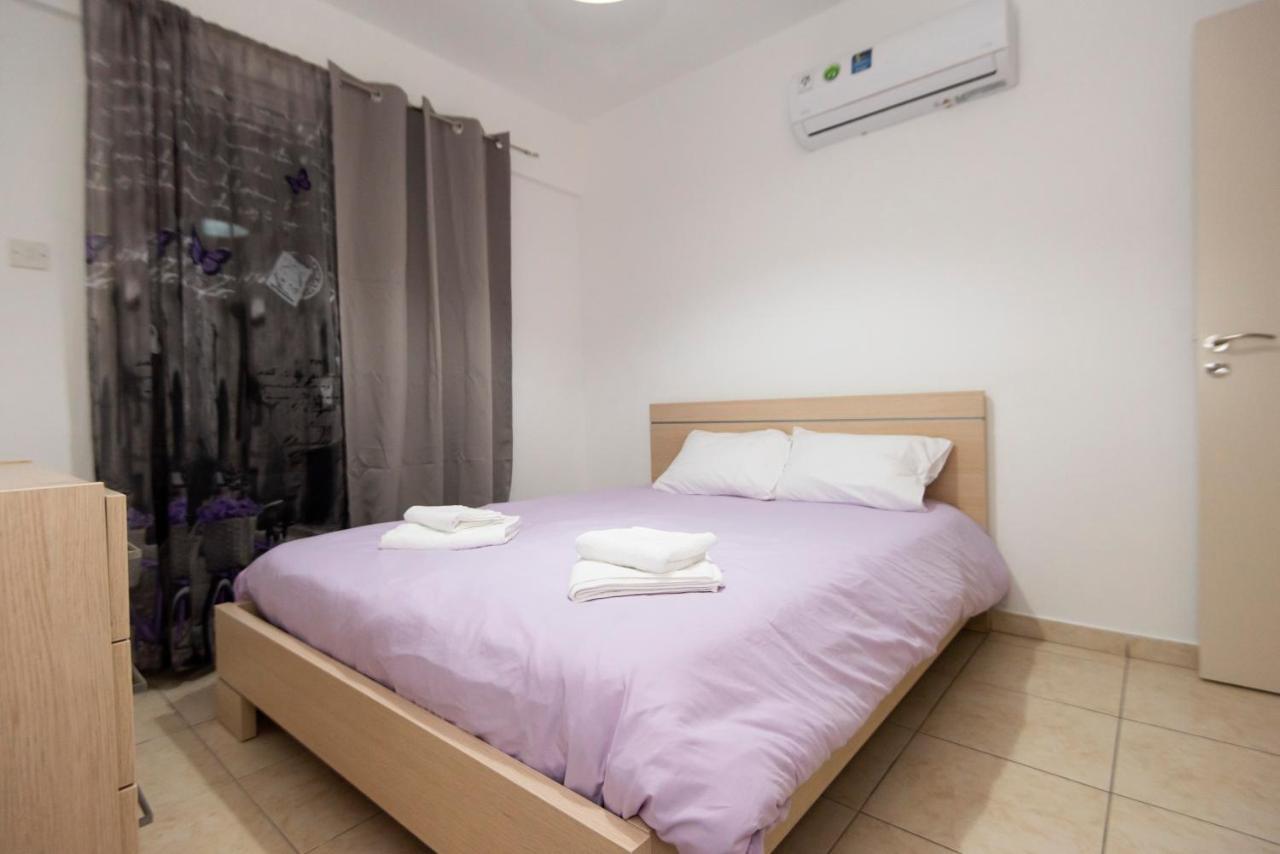 Viola Flat 303 Apartment Larnaca Ngoại thất bức ảnh