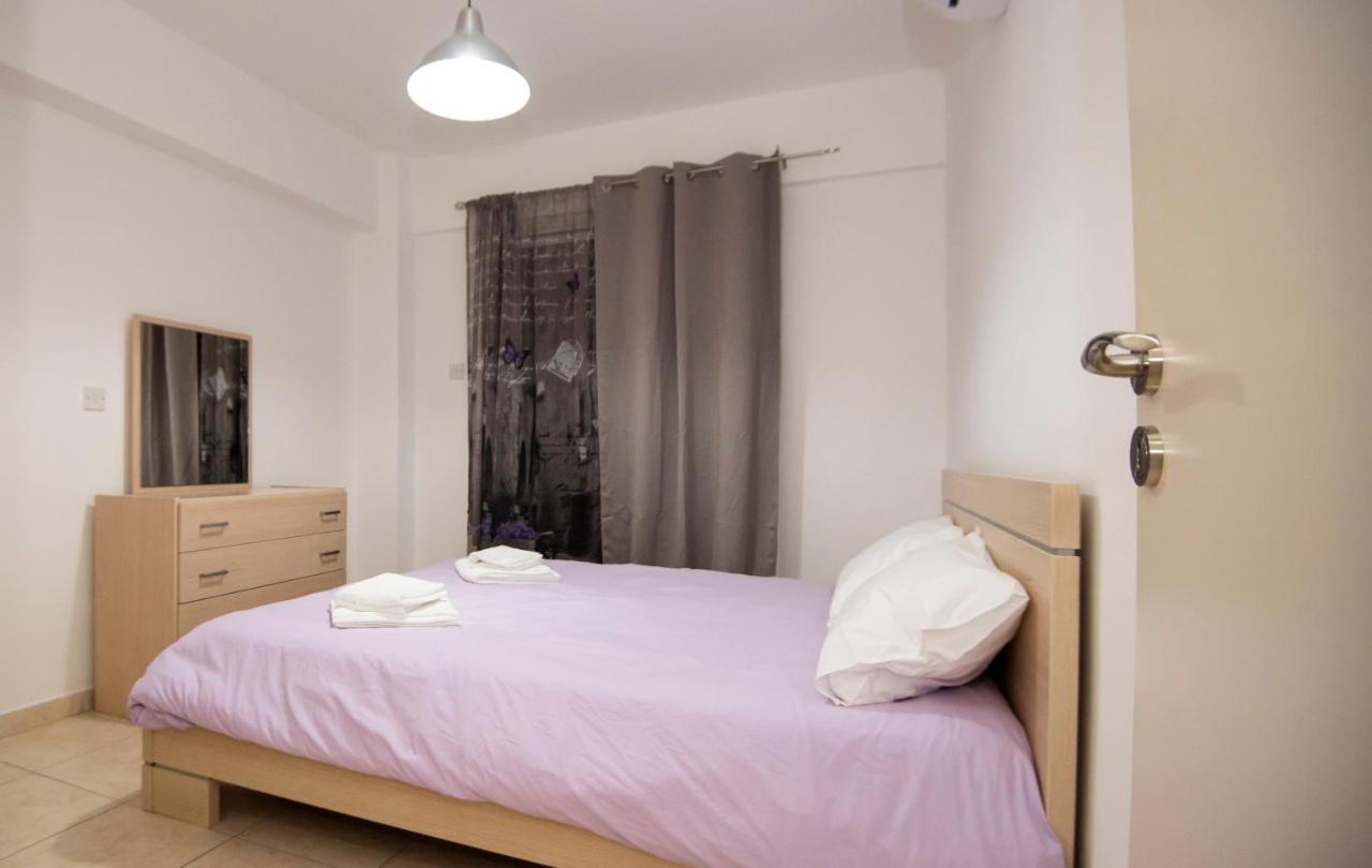 Viola Flat 303 Apartment Larnaca Ngoại thất bức ảnh